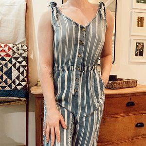 Velvet Heart Striped Sleeveless Jumpsuit (size US m)